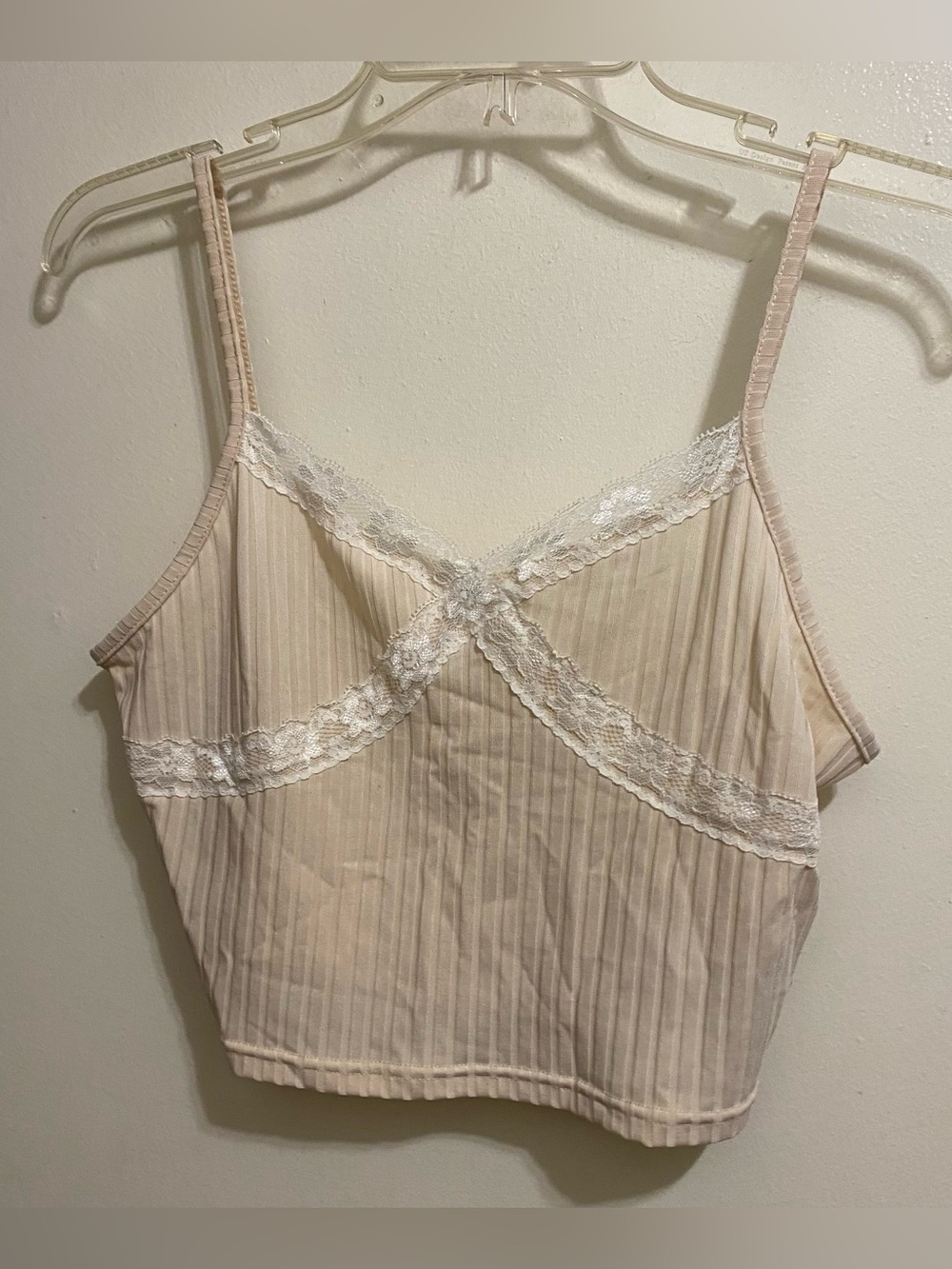 Juniors L Womens S 34” Beige Crop Cami Tank Top Ribbed White Lace Trim Y2K